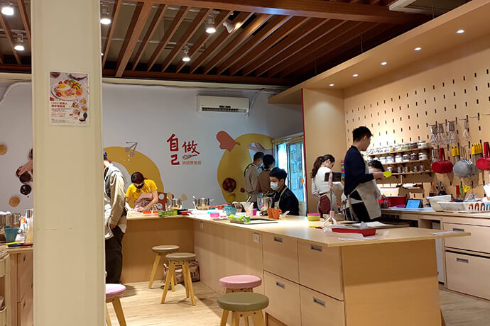 台中約會地點；自己做 烘焙聚樂部