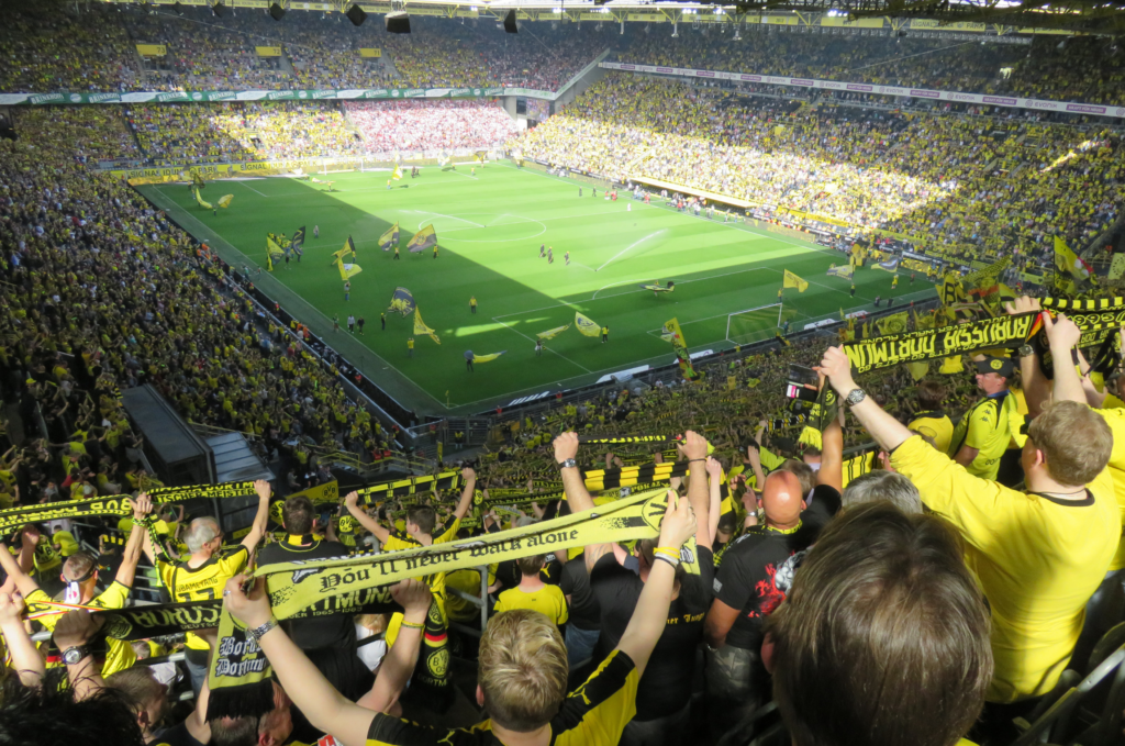 約會話題；生活；興趣；交友