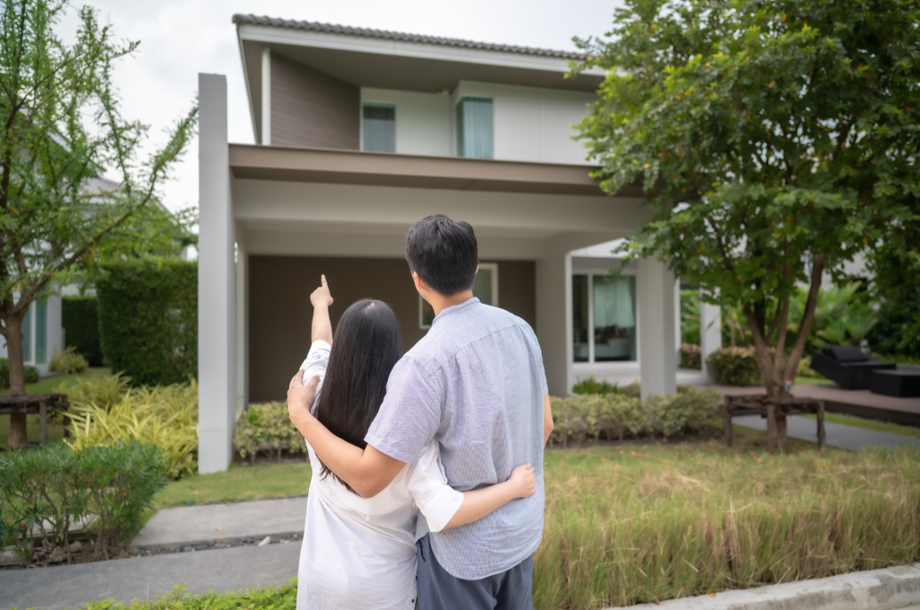 愛情；情侶；吸引力法則