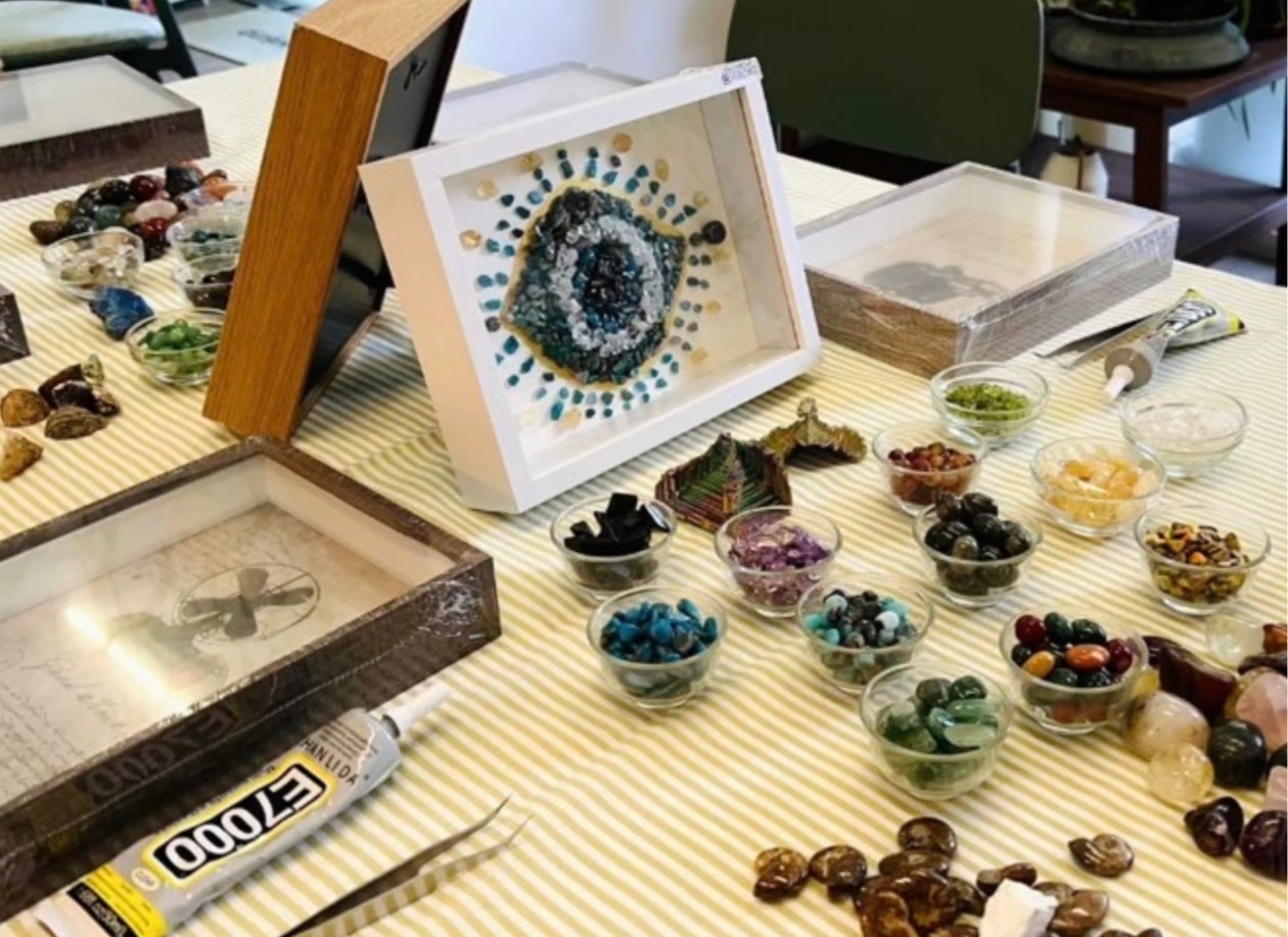 水晶；聯誼；手作活動